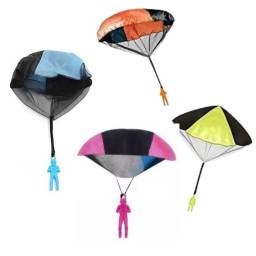 Parachute mueco en paracadas 10x45cm 